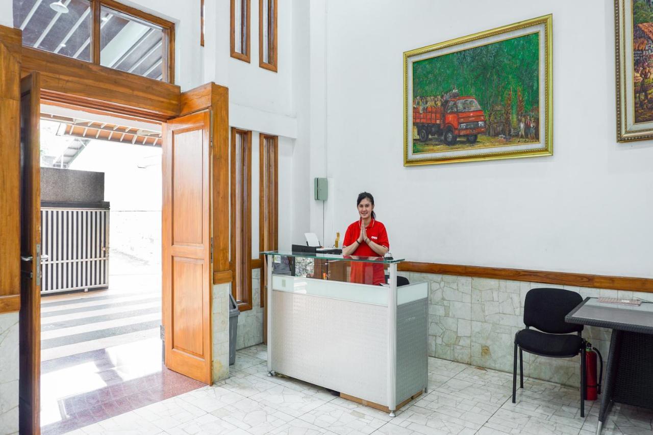 Oyo 1209 Tirtasari Nice Guesthouse Bandung Exterior photo
