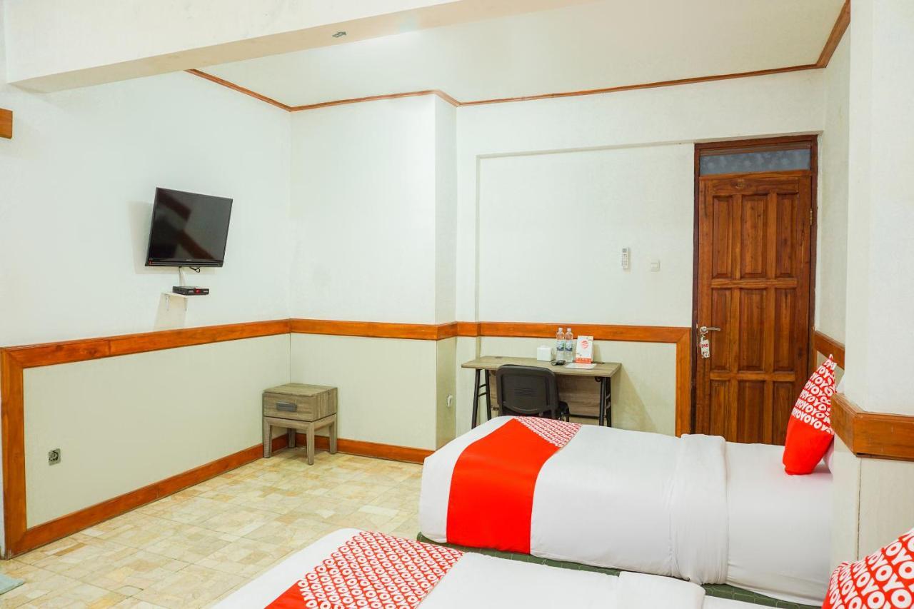 Oyo 1209 Tirtasari Nice Guesthouse Bandung Exterior photo
